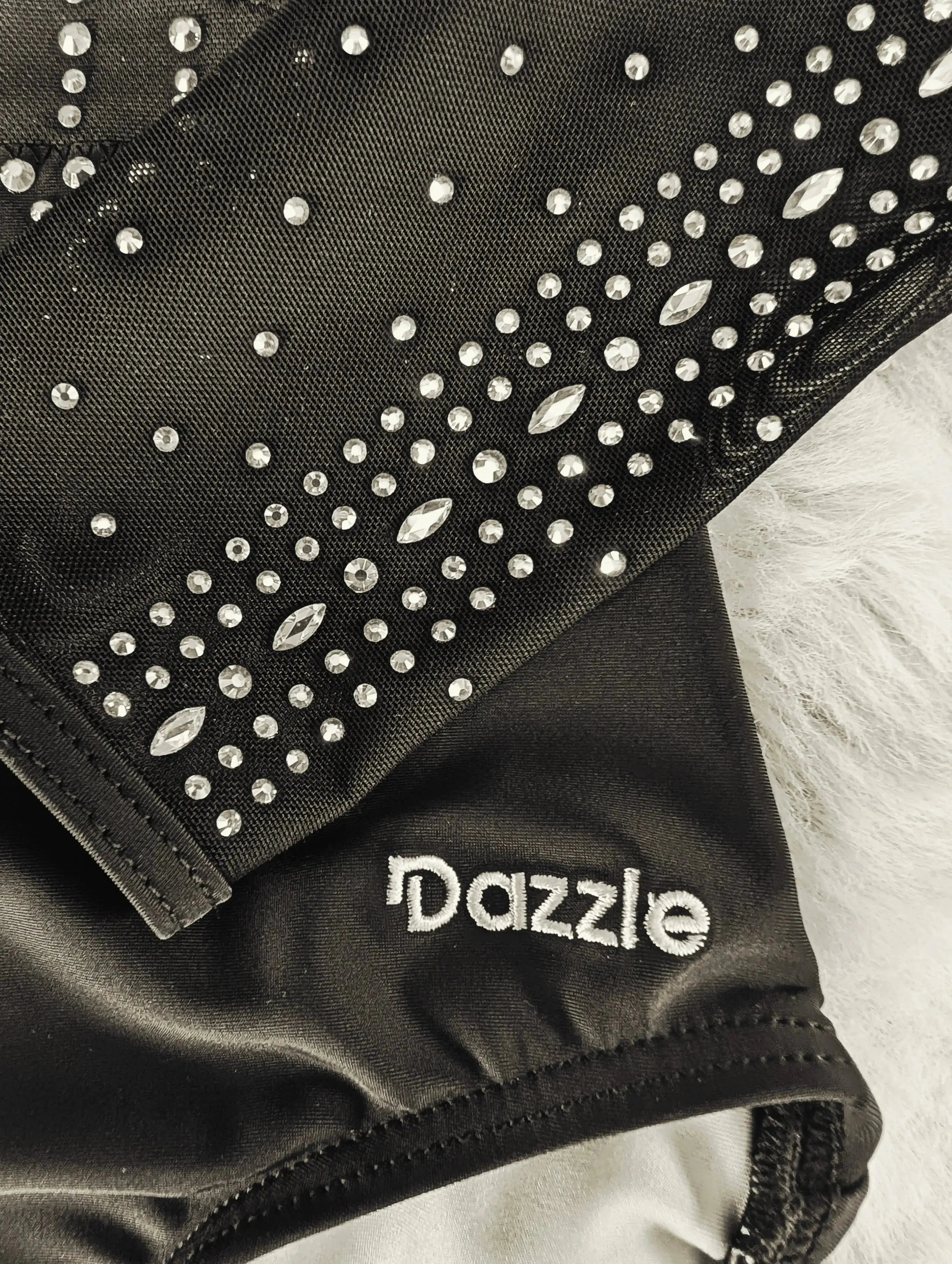 Quelle taille choisir pour le justaucorps de gym de ma fille ? Le guide complet DAZZLE