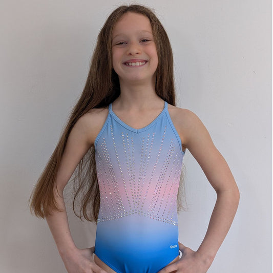 justaucorps de gym bleu rose manches courtes dazzle