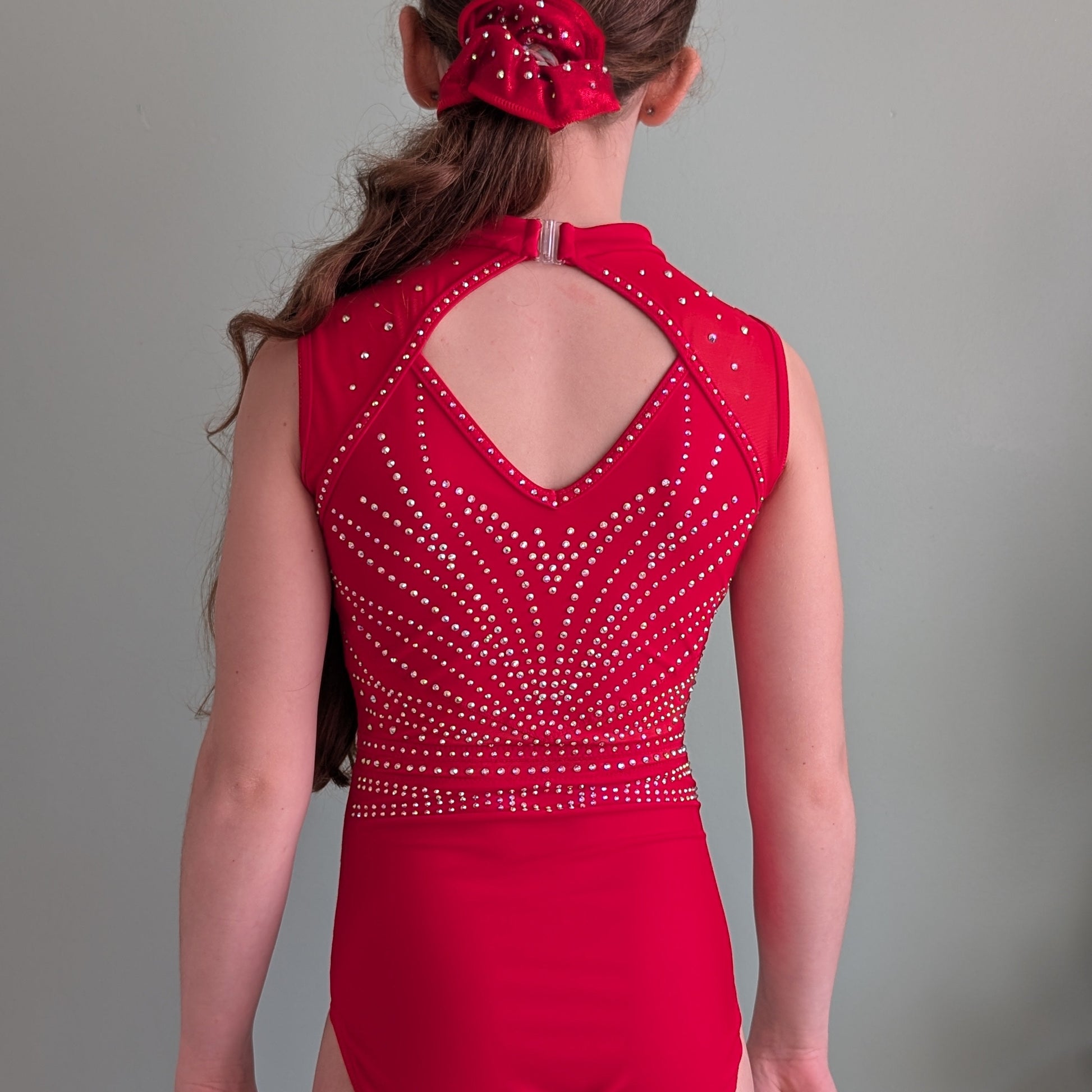 justaucorps de gym fille écarlate rouge dazzle manches courte